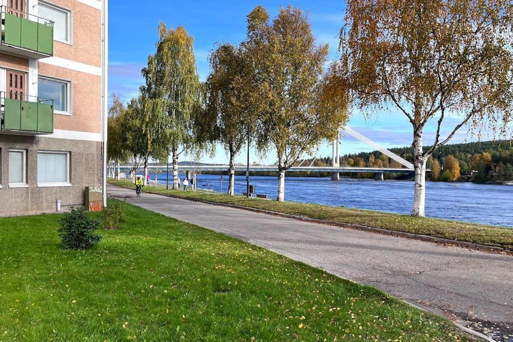 Holiday Pink Pearl Apartment Рованиеми Екстериор снимка