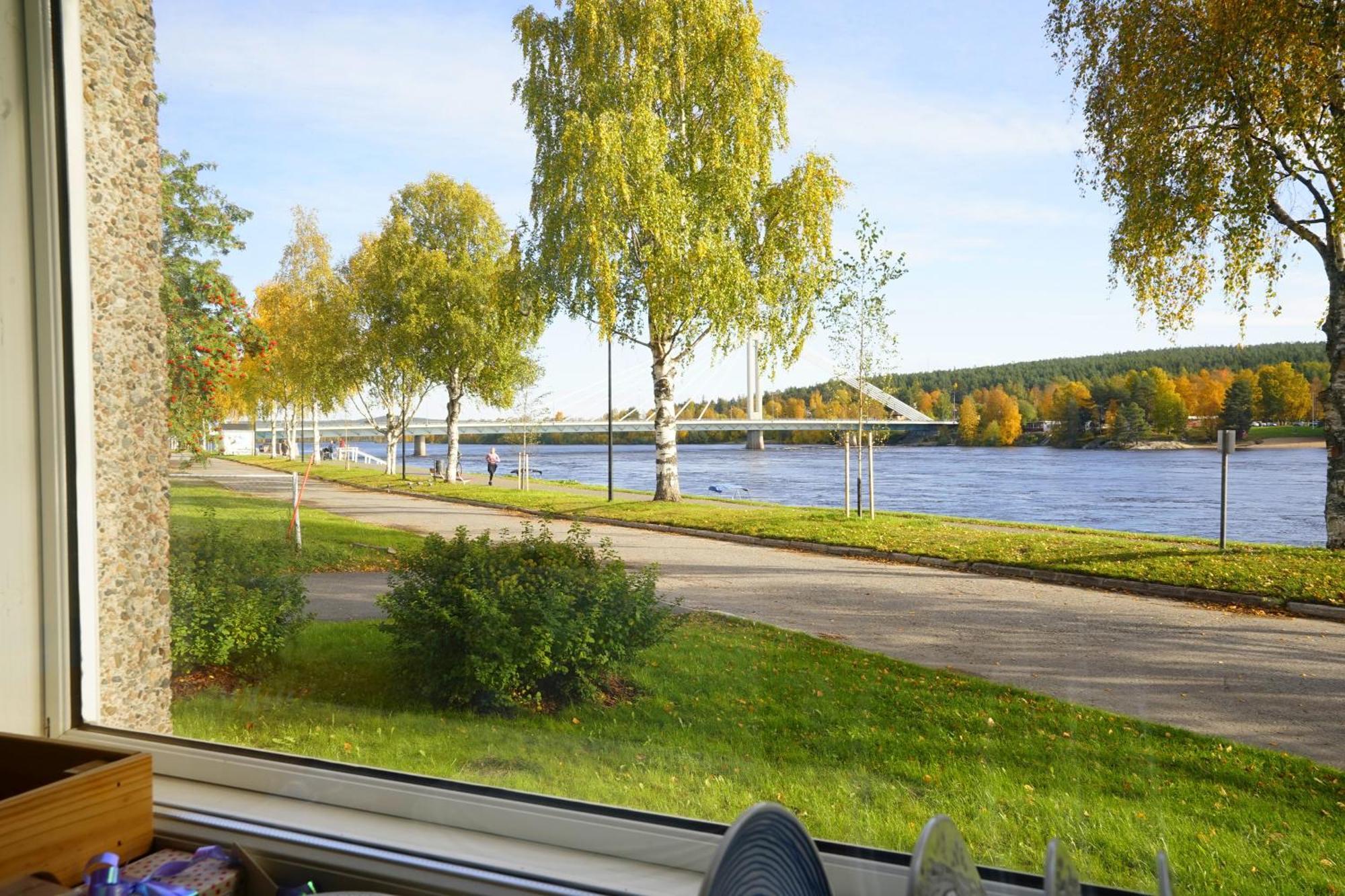 Holiday Pink Pearl Apartment Рованиеми Екстериор снимка